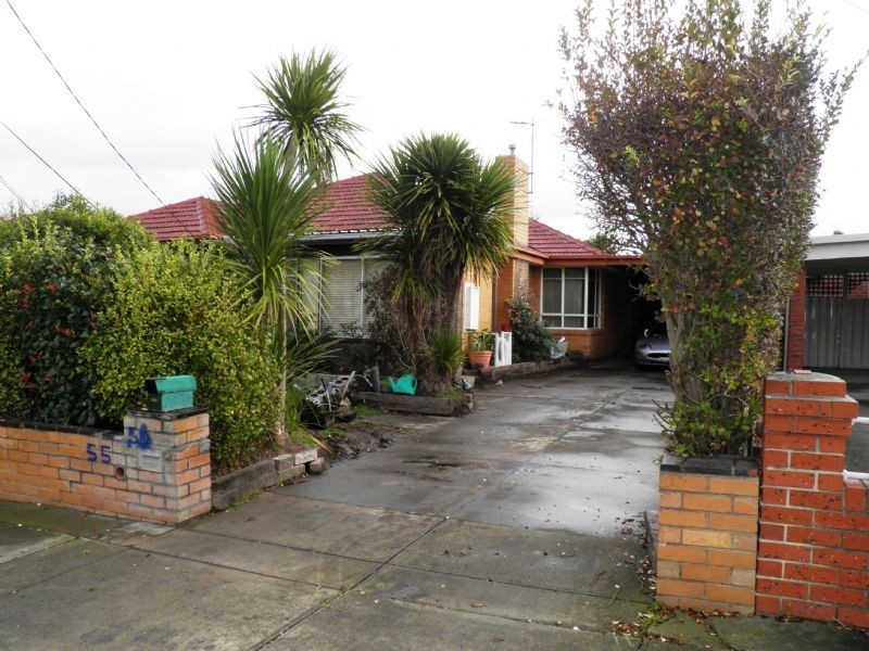 55 Errington Road, St Albans VIC 3021
