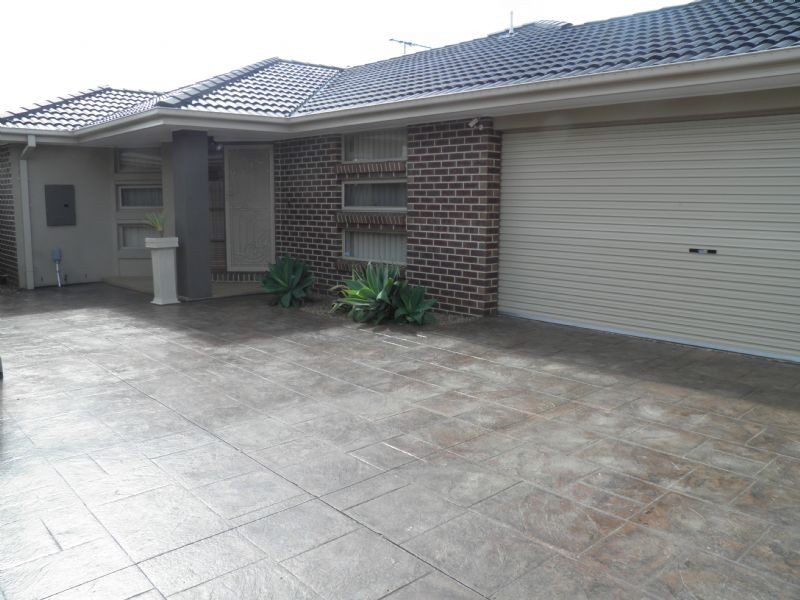 2/26 Jefferson Street, St Albans VIC 3021