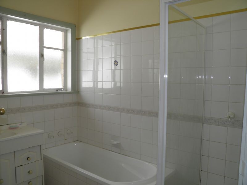 28 Pennell Avenue, St Albans VIC 3021