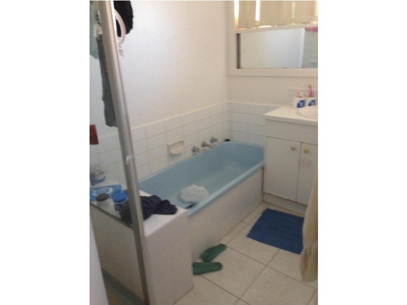 26 Tasman Avenue, St Albans VIC 3021