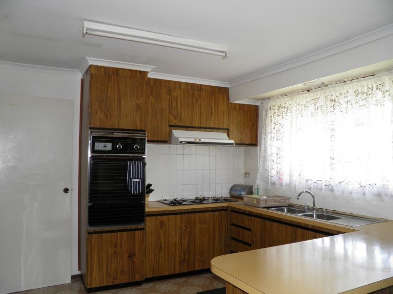 1 Chorley Place, St Albans VIC 3021