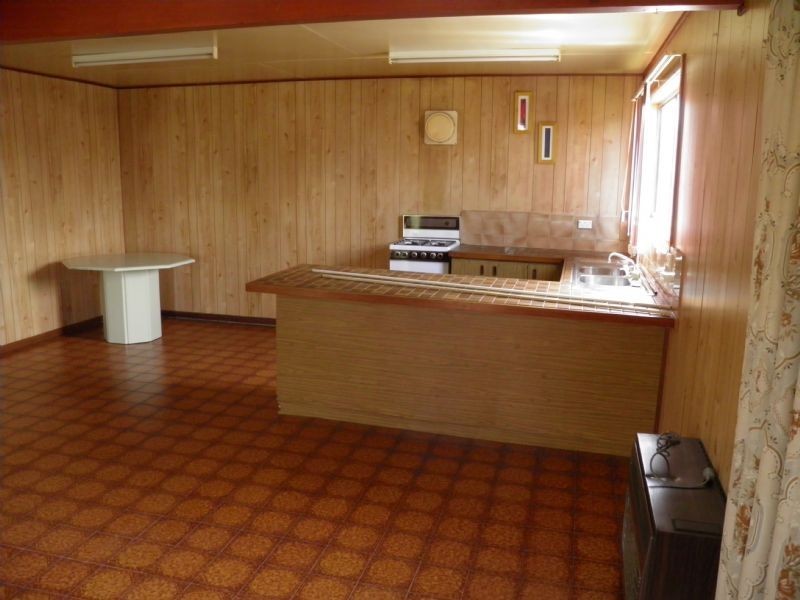 2/462 Main Road West, St Albans VIC 3021