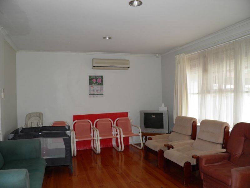 39 Fox Street, St Albans VIC 3021