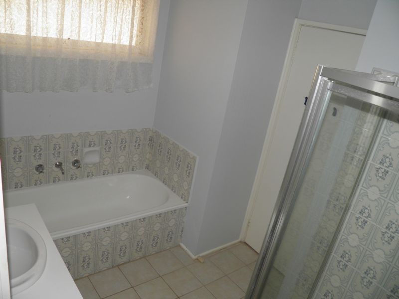 3 JEFFREY CLOSE, St Albans VIC 3021