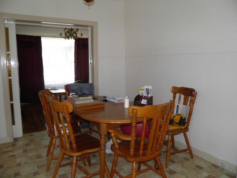 84 WALMER AVENUE, St Albans VIC 3021
