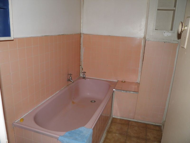 90 CIVIC PARADE, Altona VIC 3018