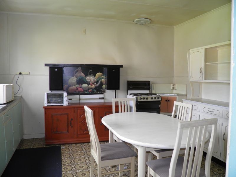 90 CIVIC PARADE, Altona VIC 3018