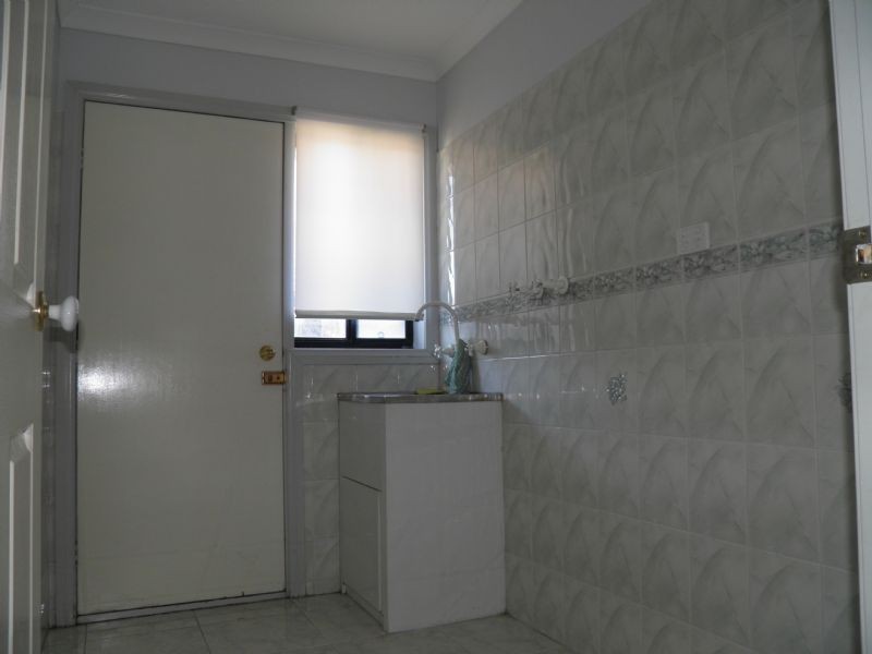 4 OPAL PLACE, St Albans VIC 3021