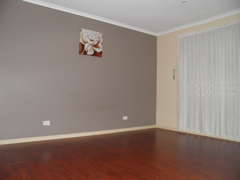 27 Axford Road, Kings Park VIC 3021