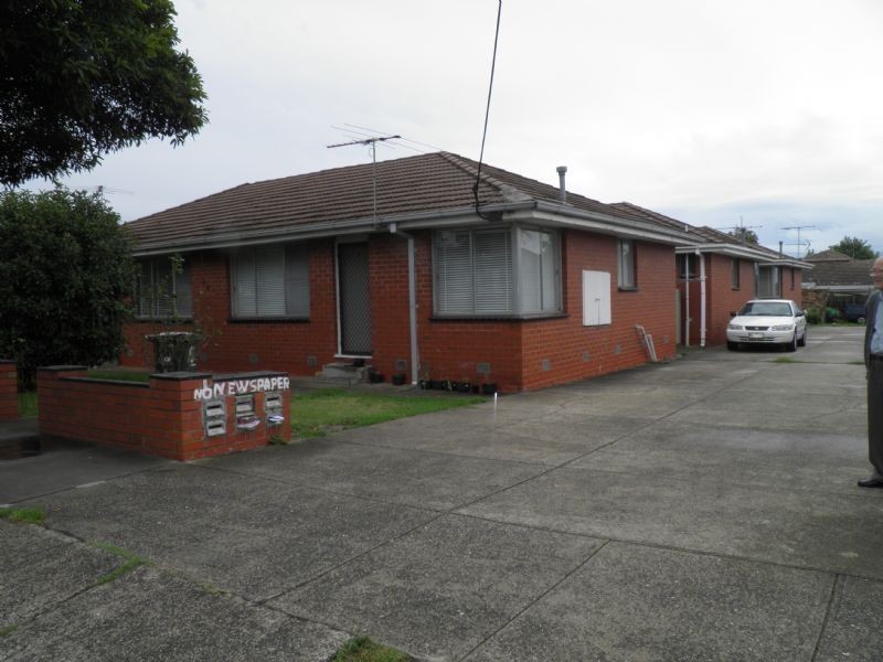 1/185 Main Road West, St Albans VIC 3021