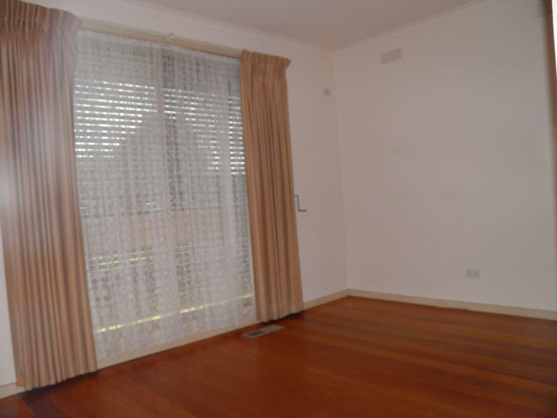 1/21 BIGGS STREET, St Albans VIC 3021