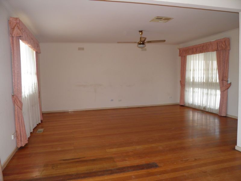 1/21 BIGGS STREET, St Albans VIC 3021