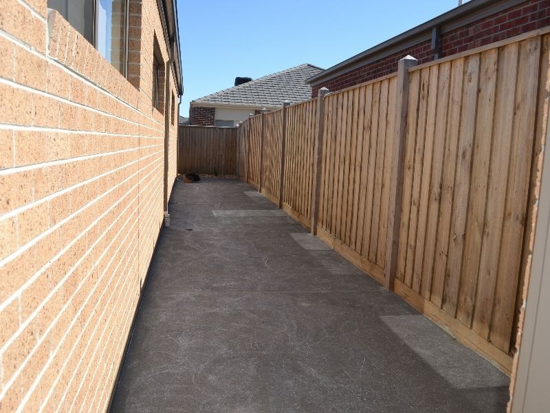 11 Spirit Avenue, Point Cook VIC 3030