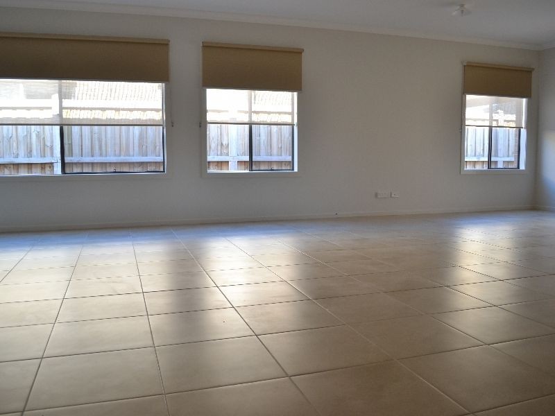 11 Spirit Avenue, Point Cook VIC 3030