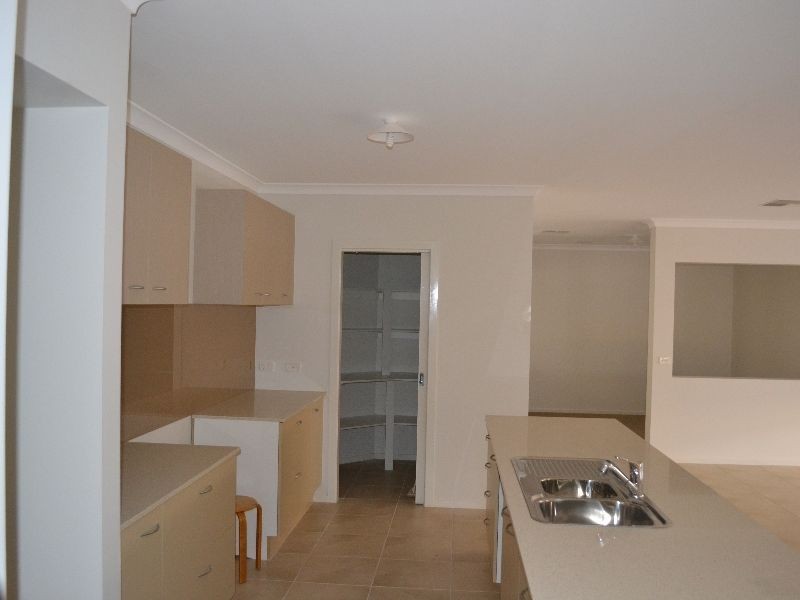 11 Spirit Avenue, Point Cook VIC 3030