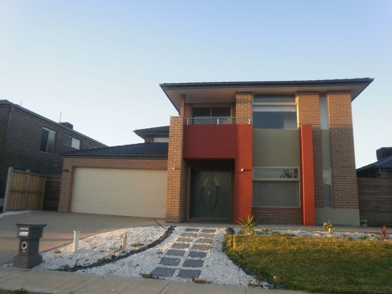 44 Fongeo Drive, Point Cook VIC 3030