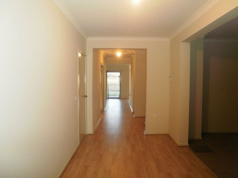 44 Fongeo Drive, Point Cook VIC 3030