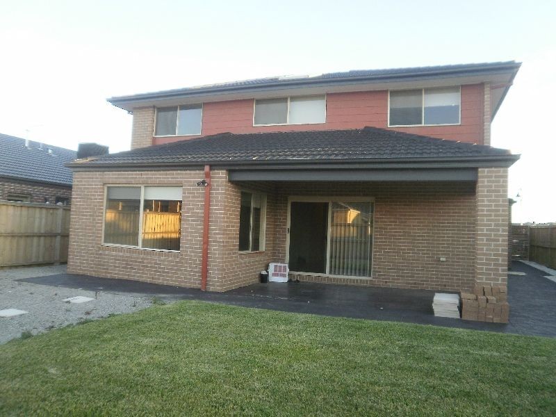 44 Fongeo Drive, Point Cook VIC 3030