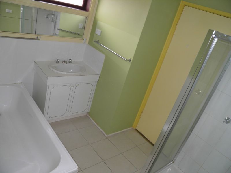 223 FURLONG ROAD, St Albans VIC 3021