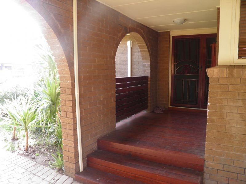 4 Selsley Court, St Albans VIC 3021
