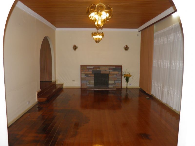 28 Chelmsford Crescent, St Albans VIC 3021