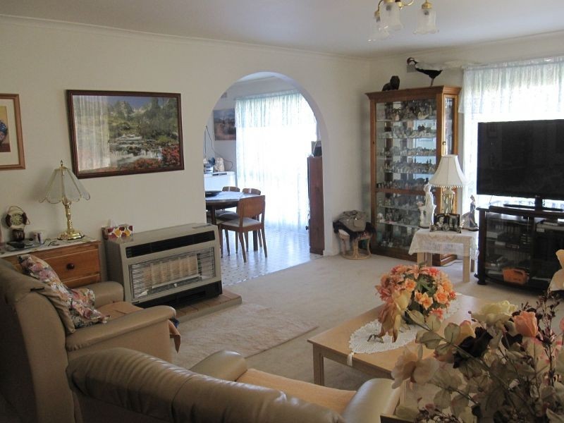 18 Thomas Street, St Albans VIC 3021