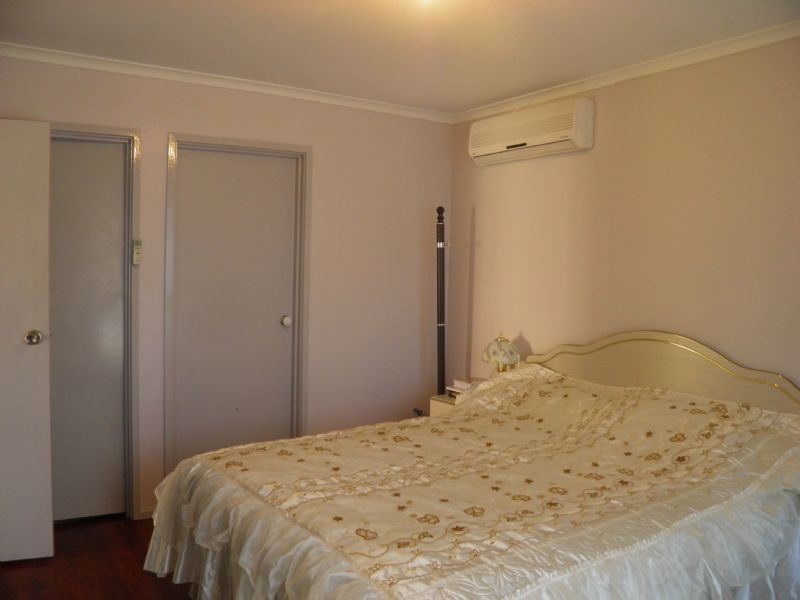 25 Sandra Street, St Albans VIC 3021