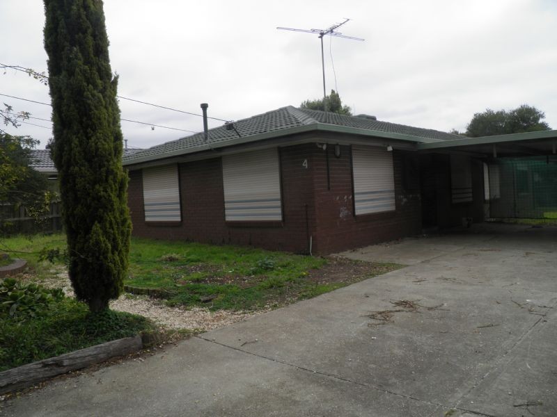 4 Damte Place, St Albans VIC 3021
