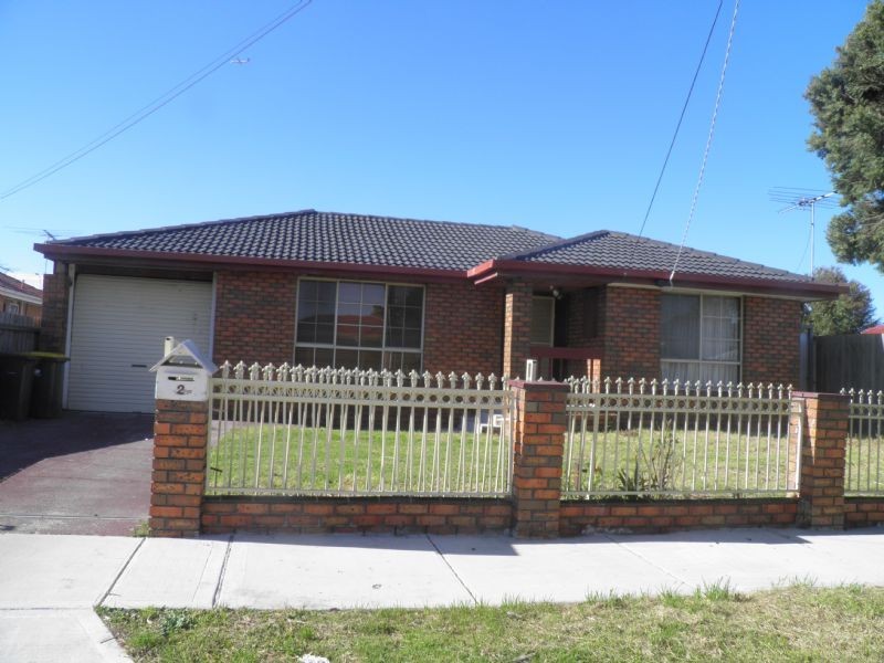 2 TYRES PLACE, Sunshine North VIC 3020