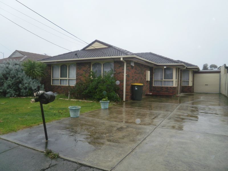 54 Ferris Ave, Deer Park VIC 3023