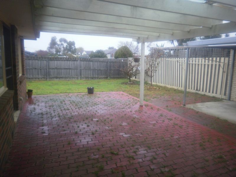 54 Ferris Ave, Deer Park VIC 3023