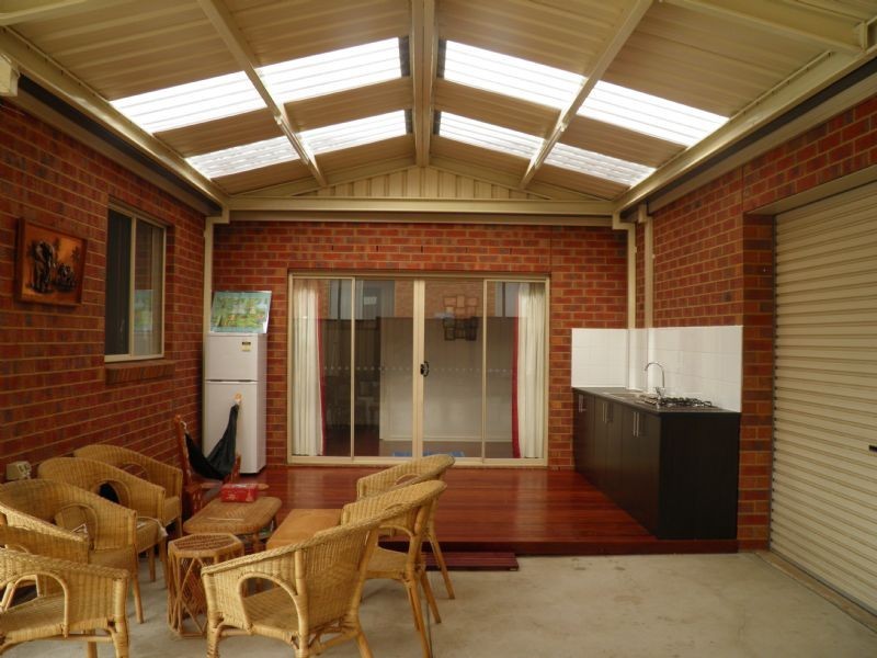 13 KEIWA PLACE, Taylors Hill VIC 3037