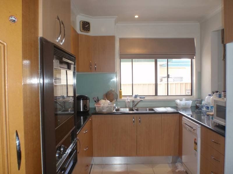 82 POWER STREET, St Albans VIC 3021