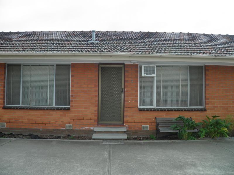 3/8-10 Thorndon Drive, St Albans VIC 3021