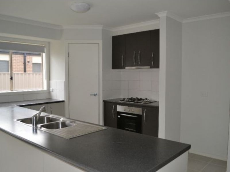 88 George Street, Taylors Hill VIC 3037