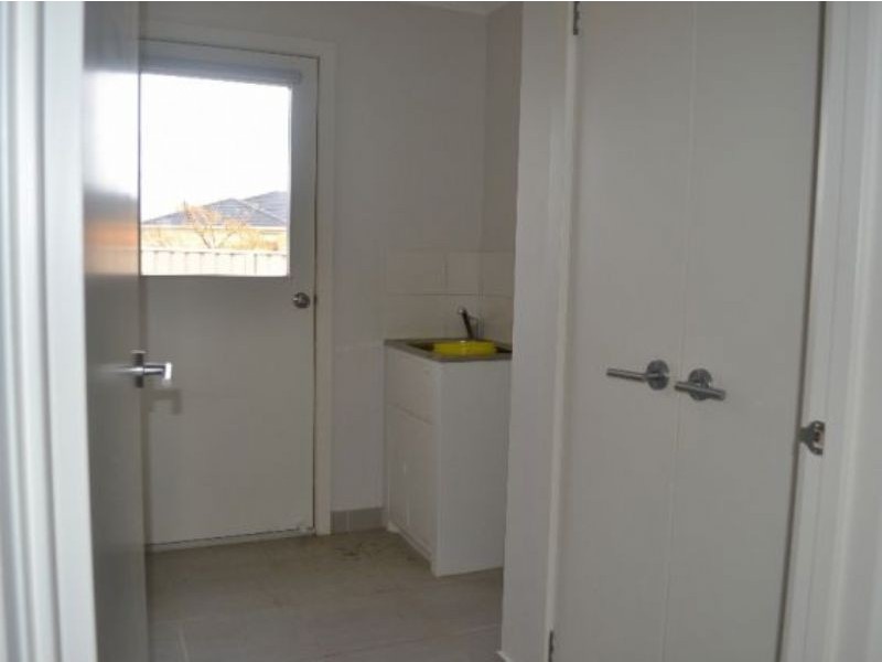 88 George Street, Taylors Hill VIC 3037