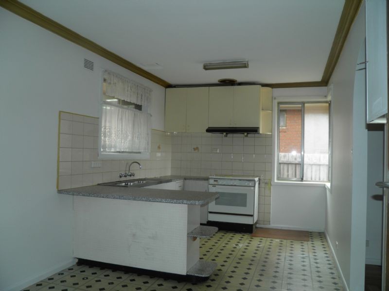 476 MAIN ROAD WEST, St Albans VIC 3021