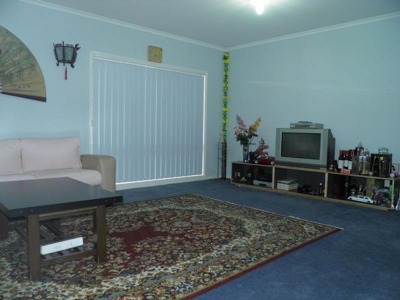 2 Cormorant Drive, Cairnlea VIC 3023