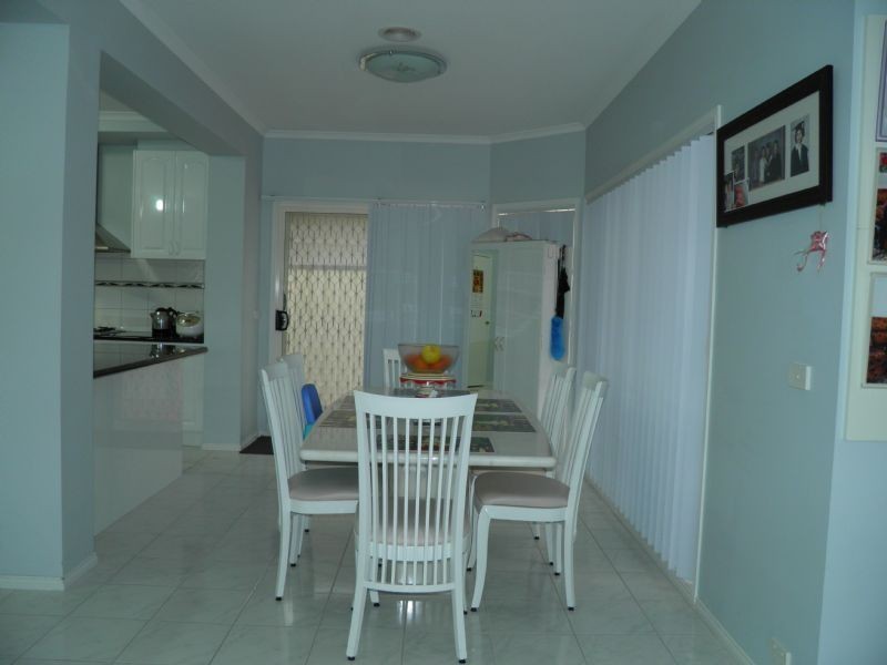 2 Cormorant Drive, Cairnlea VIC 3023