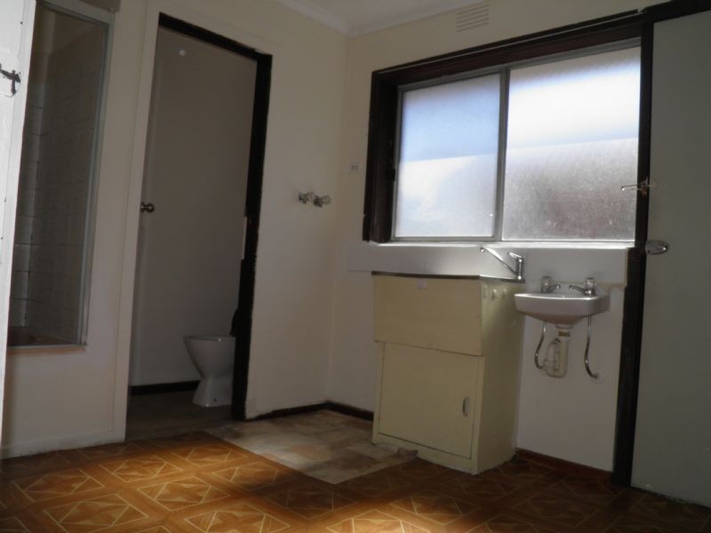 4/185 Main Road West, St Albans VIC 3021