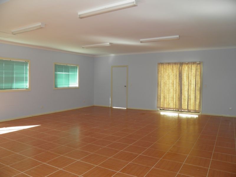29 Shakespeare drive, Delahey VIC 3037
