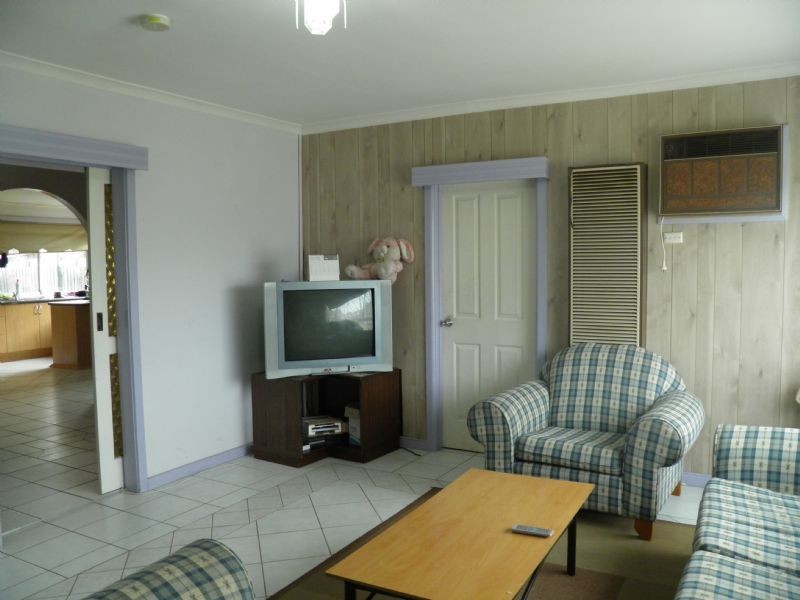 89 George Street, St Albans VIC 3021