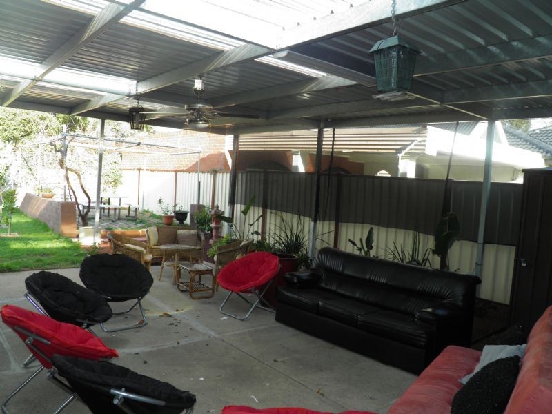 14 wellington Street, Kings Park VIC 3021