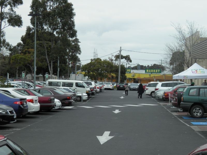 302 Main Road East, St Albans VIC 3021