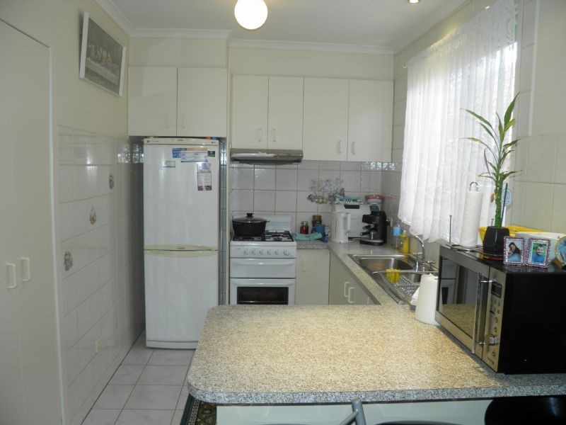 15A Harris Street, St Albans VIC 3021