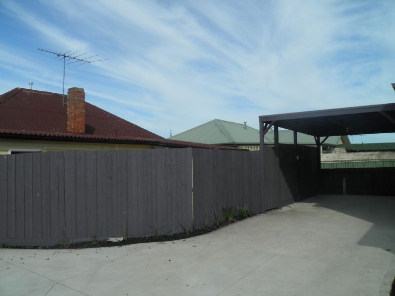 1/56 Sandford Street, Sunshine North VIC 3020