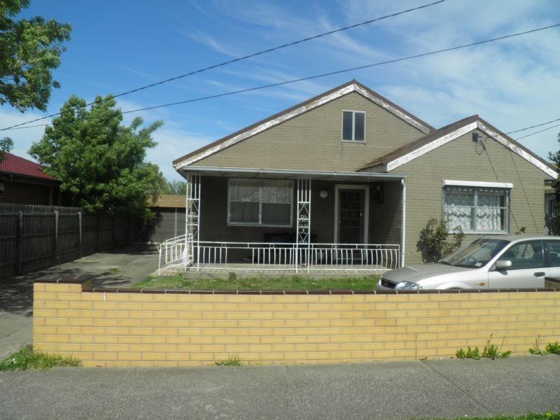 181 MAIN ROAD WEST, St Albans VIC 3021