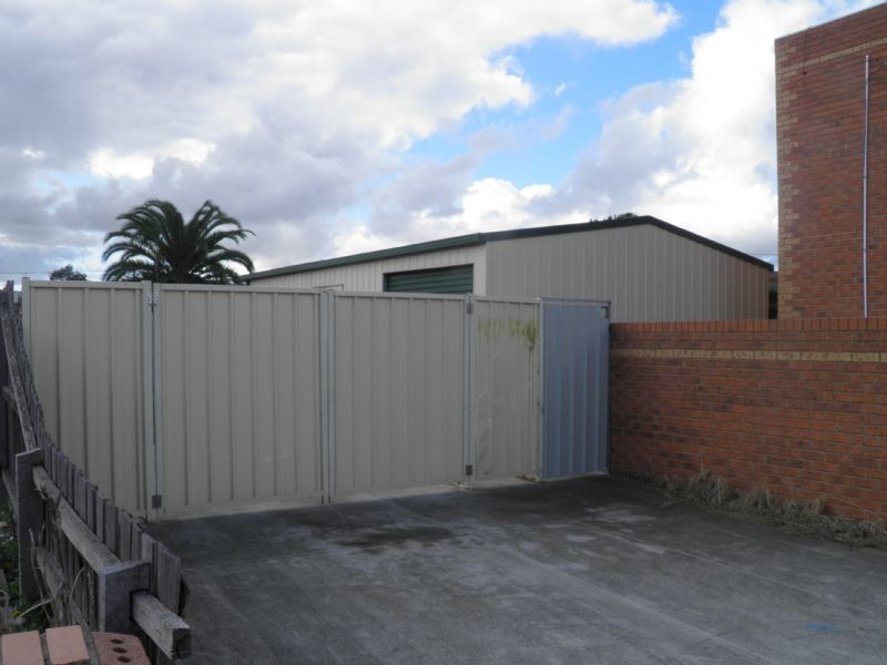 7-9 Douglas Avenue, St Albans VIC 3021