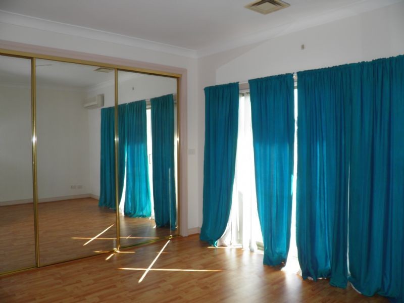 4/11 Ballarat Road, Footscray VIC 3011