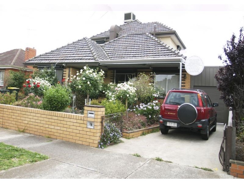 44 Chedgey Drive, St Albans VIC 3021